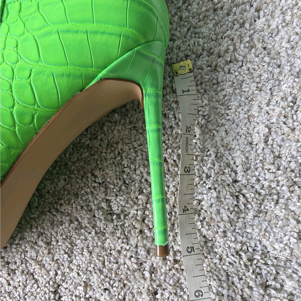 NEW Steve Madden Lime Green Knee High Boots, Size 10 - Picture 13 of 15
